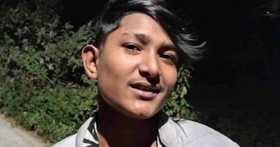 দাউদকান্দির হাসানপুরে শিশু নির্যাতন, পলাতক অভিযুক্তকে খুঁজছে এলাকাবাসী